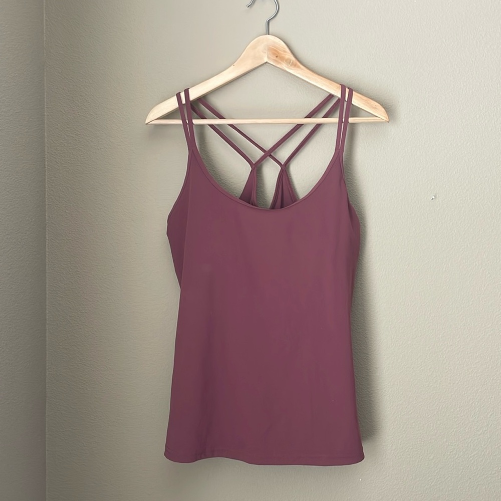 Athletic built in bra tank
